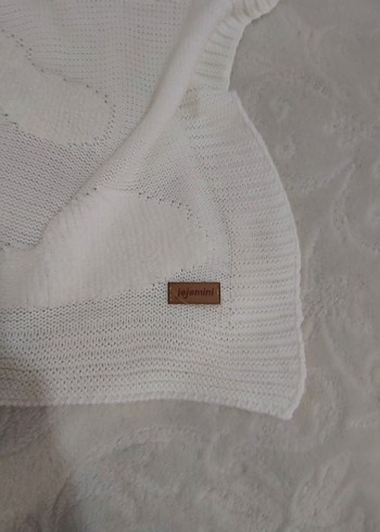 Beyaz Çocuk Battaniyesi - Görsel 3