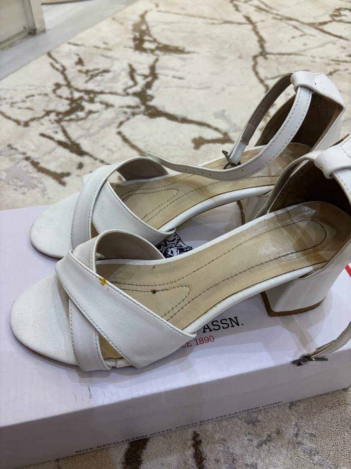 Beyaz Bağcıklı Kadın Topuklu Sandalet - Görsel 3