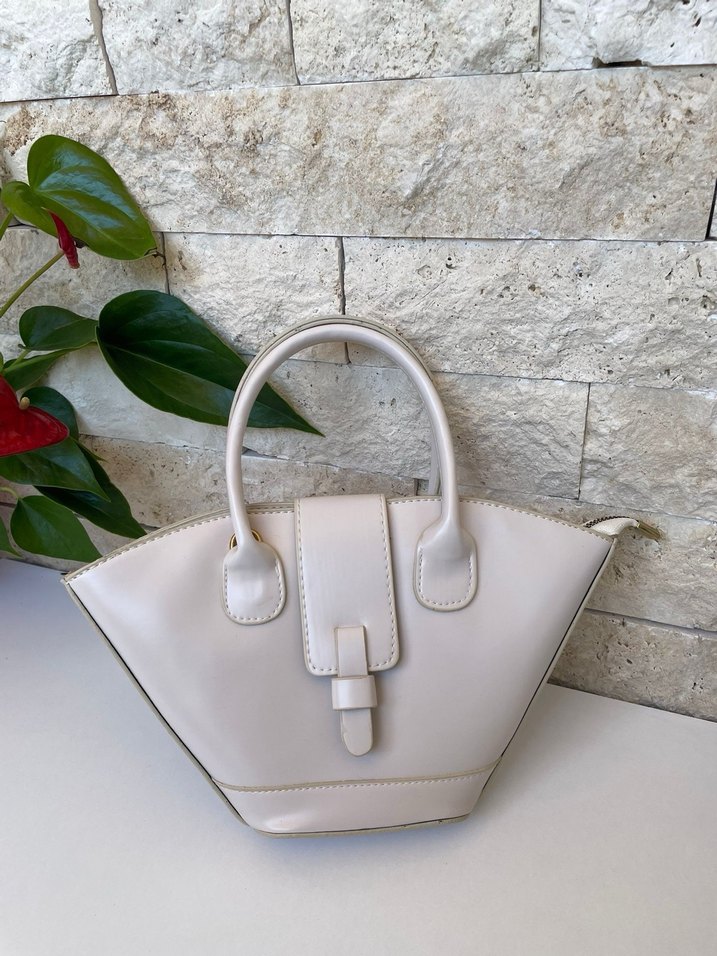 Deri Kadın Omuz Çantası - Görsel 2