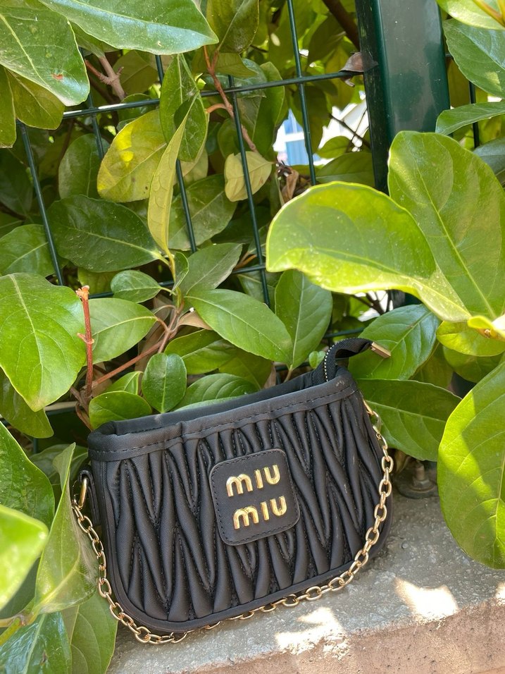 Bej Kadın Zincir Detaylı El Çantası - Görsel 3