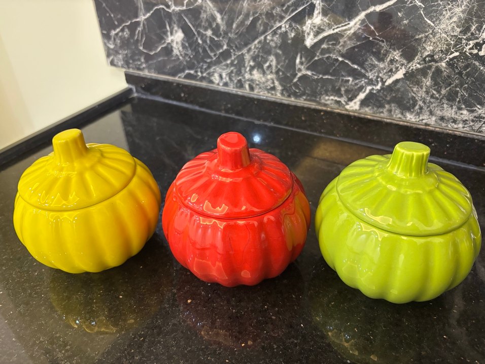 Renkli Kabak Şeklinde Baharatlık seti - Görsel 2