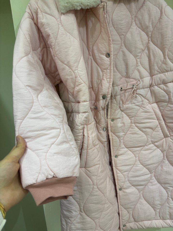 Pembe Nakışlı Kadın mont - Görsel 3