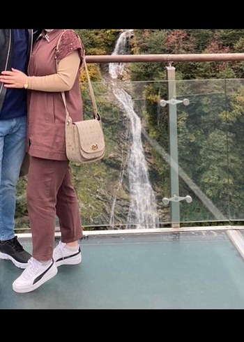 düğmeli kolsuz kahverengi keten takım - Görsel 4