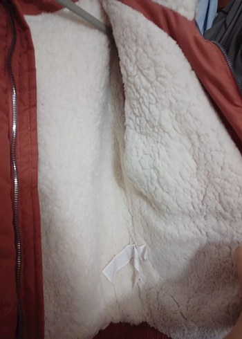 Peluş Detaylı Bej Kadın Kışlık Mont - Görsel 5