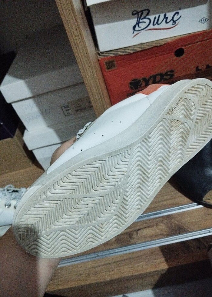 Beyaz snekars - Görsel 2