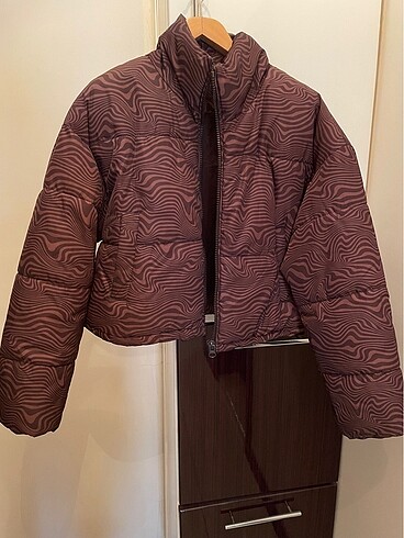 H&M mont