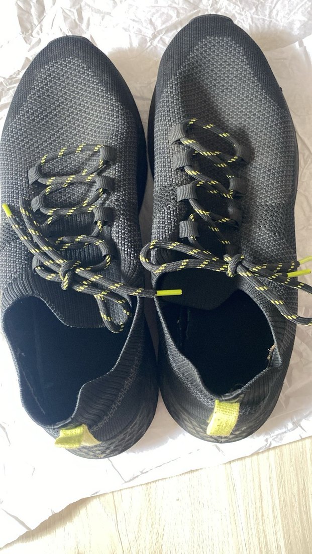 Siyah ve Sarı Erkek Spor Ayakkabı Bağcıkları - Görsel 2