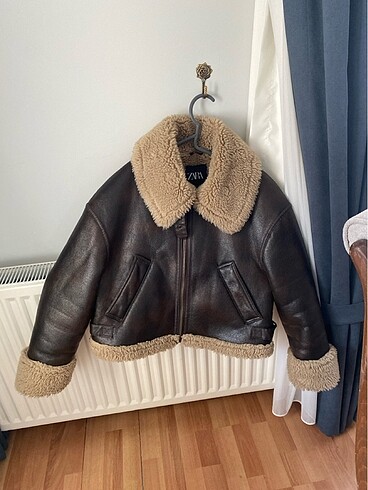 Zara kürklü mont