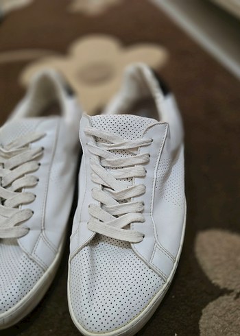 Beyaz Bağcıklı Kadın Spor Ayakkabı - Görsel 3