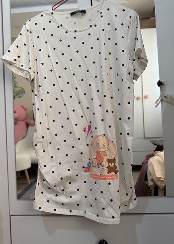 Baskılı Beyaz Hamile Tişörtü - Görsel 3