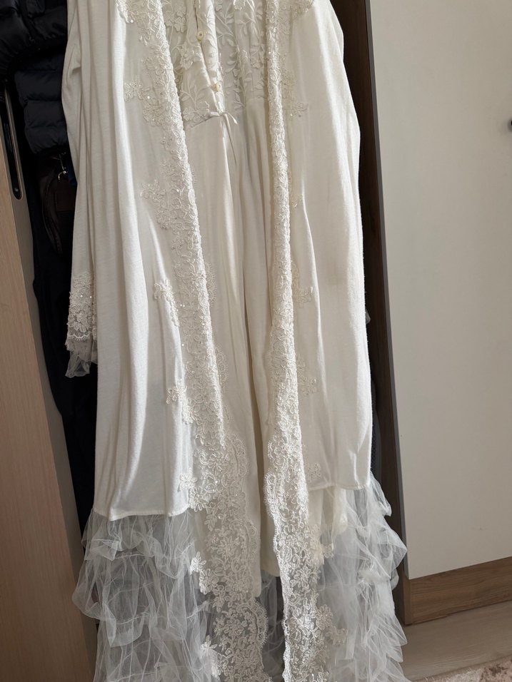 Uzun Beyaz Bohem Nakışlı Kadın Elbise - Görsel 3