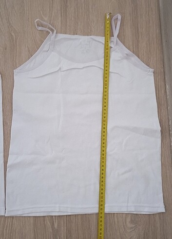 Beyaz atlet - Görsel 2