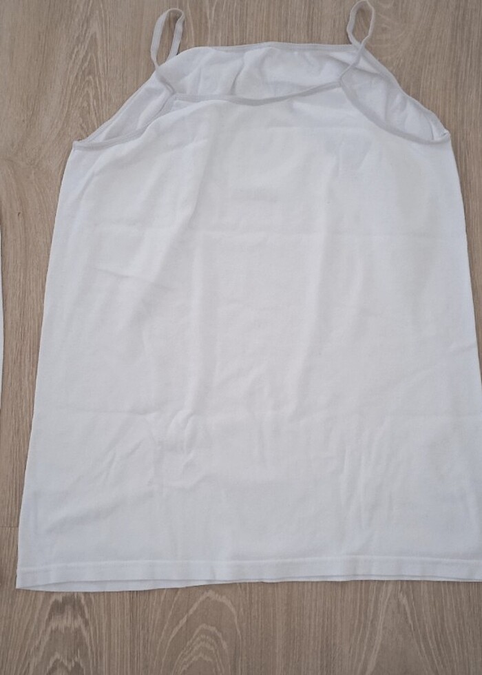 Beyaz atlet  - Görsel 3