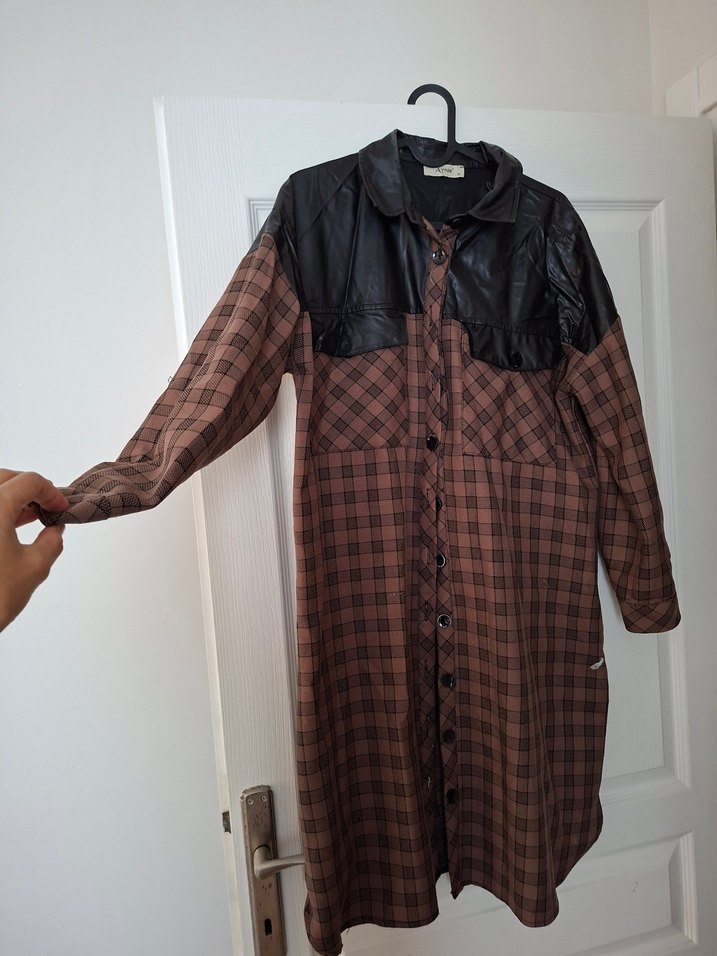 Düğmeli Uzun Ekose Kadın Gömlek - Görsel 2