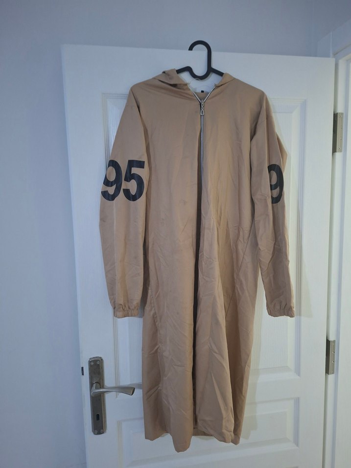 Kapüşonlu Bej Uzun Kadın Yağmurluk - Görsel 3