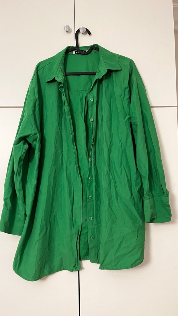 Düğmeli Yeşil Kadın Gömlek - Görsel 3