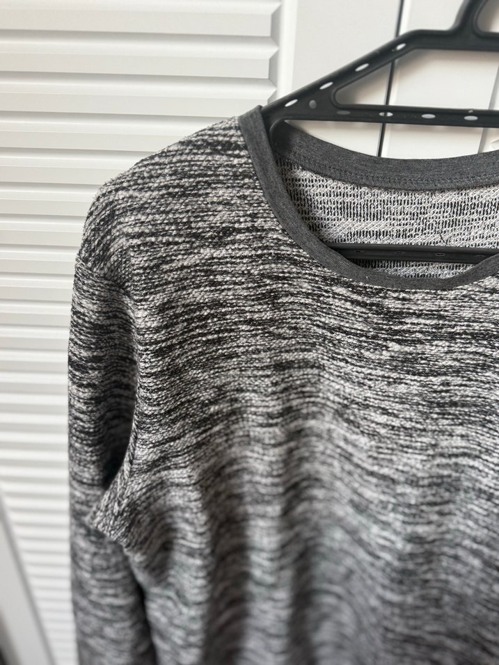 Gri Uzun Kollu Örgü Triko - Görsel 2
