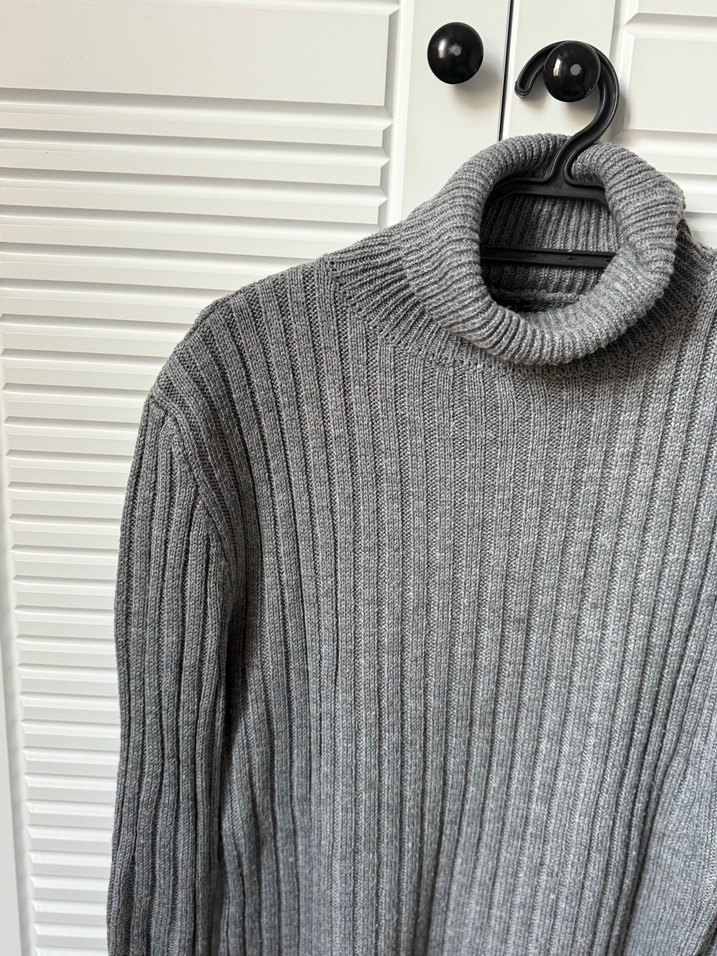 Gri Balıkçı Yaka Triko Kazak - Görsel 3