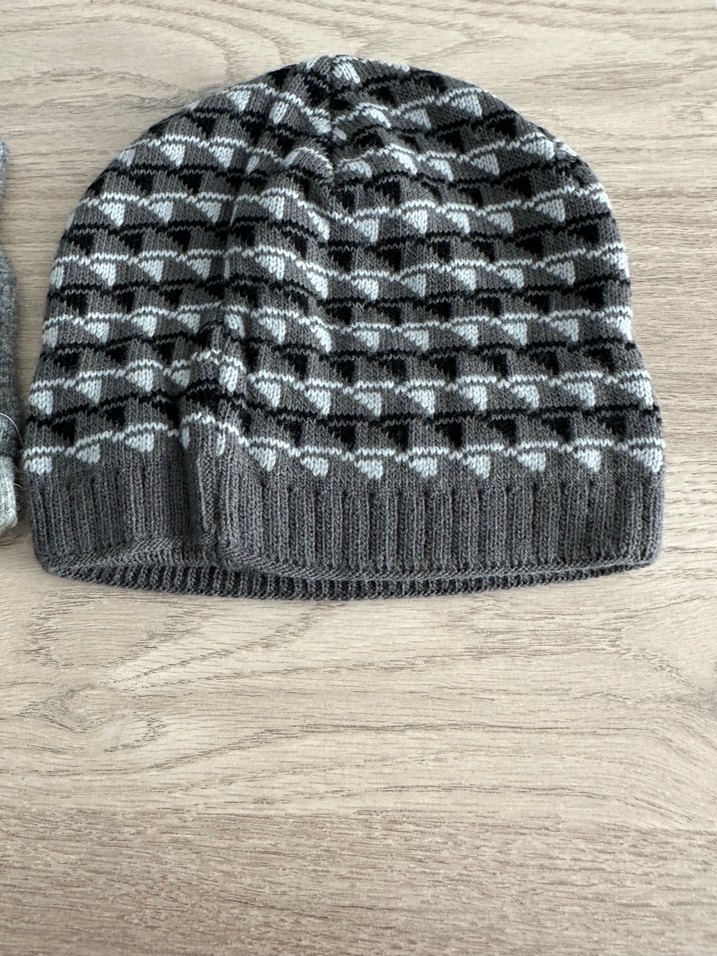 Gri Örgü çocuk Eldivenle şapka - Görsel 3