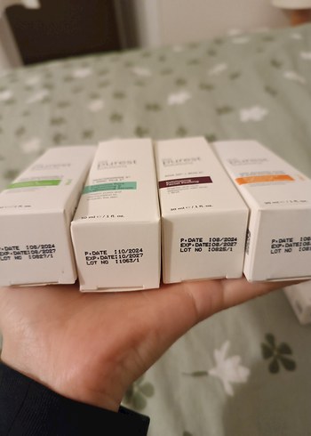  Beden The Purest Solutions Kadın Nemlendirici ve Serum Seti