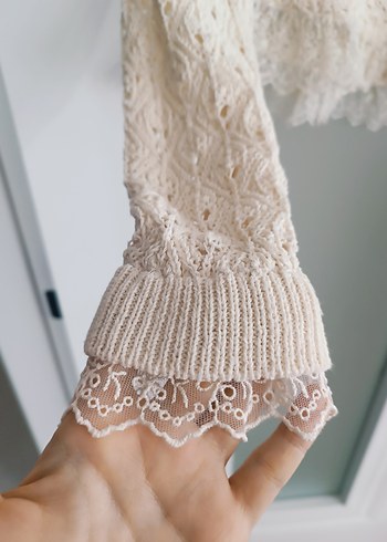 Dantel Detaylı Bej Bohem Triko Kazak - Görsel 2