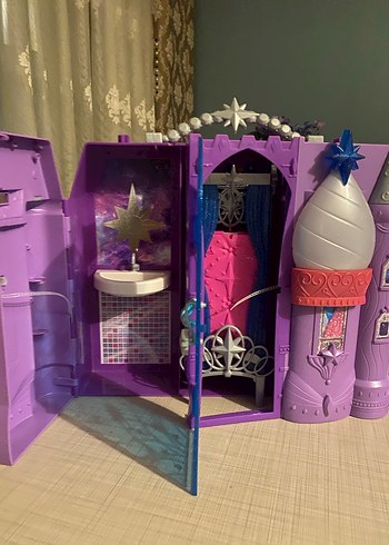 Elsa Oyuncak şato - Görsel 4