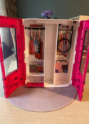 Barbie Pembe Renkli Dolabı - Görsel 4