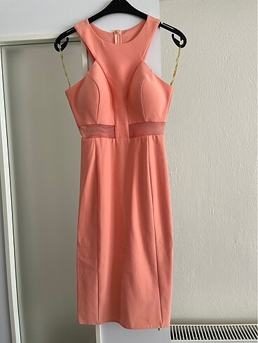 Pembe diz hizası kısa abiye