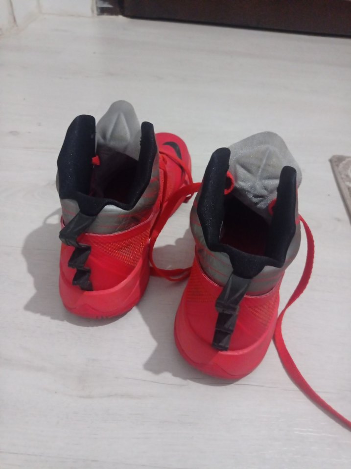 Nike Kırmızı Basketbol Ayakkabısı - Görsel 5