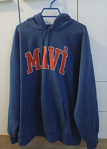 Mavi sweat