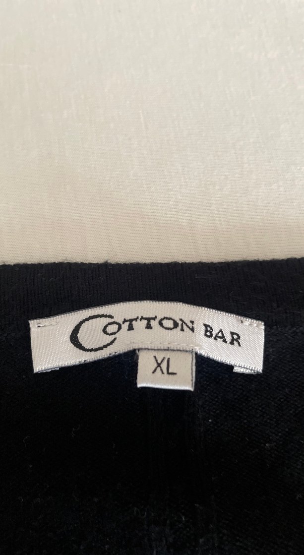 Siyah Kadın Düz Kolsuz Bluz - Görsel 2