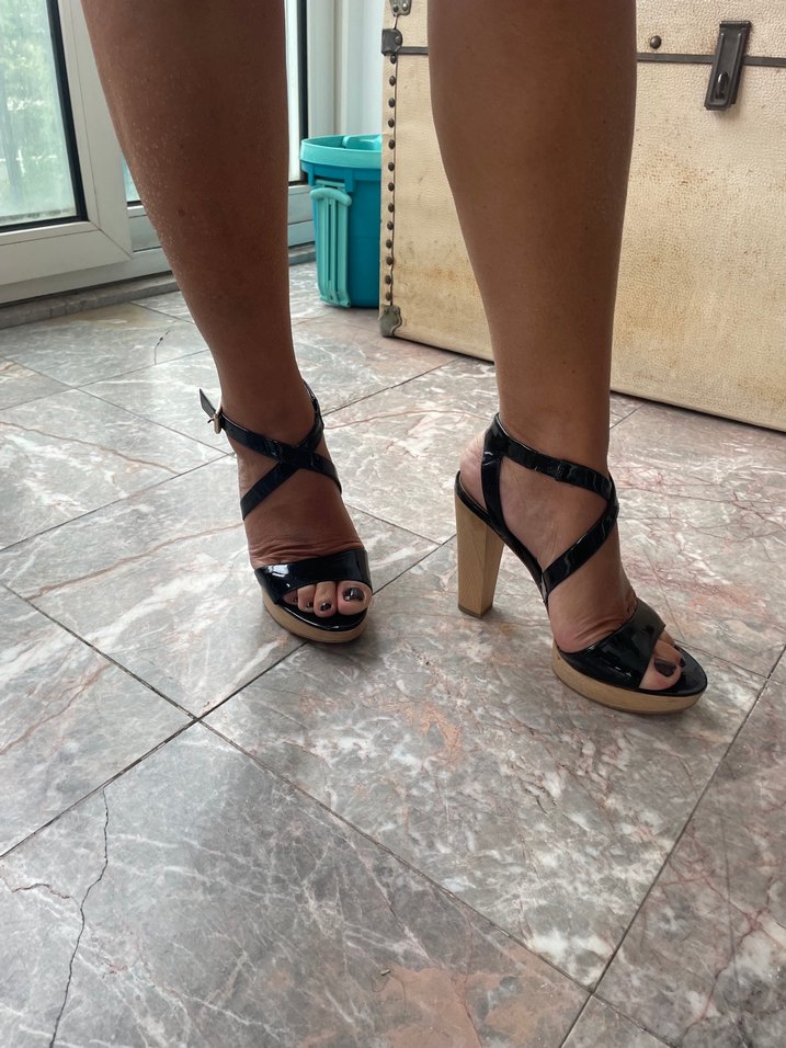 Siyah Parlak Platform Topuklu Nine West ayakkabı - Görsel 2