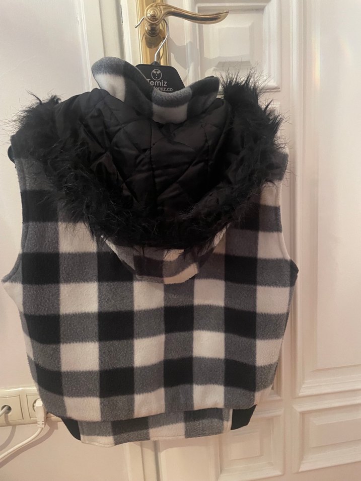 Kürk Detaylı Ekose Desenli Kadın Yelek - Görsel 3