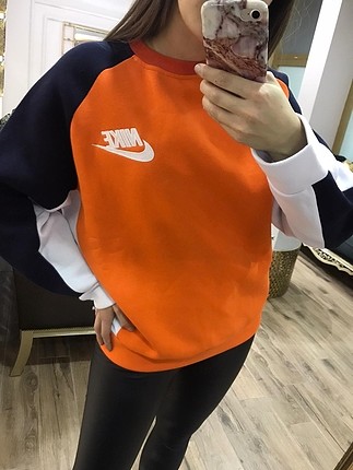 Nike Model Sweatshirt