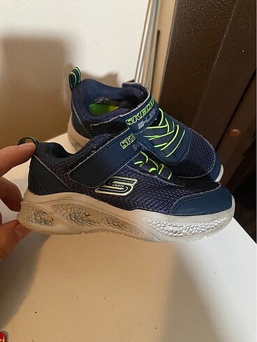 21 Beden skechers ayakkabı