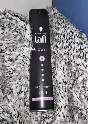 Schwarzkopf Taft Power Saç Spreyi 5 Kat Güç