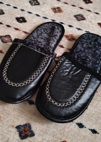 Erkek Siyah Tokalı Ev Terliği - Görsel 2