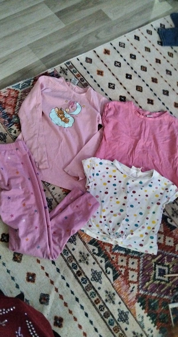 Kız Çocuk Çok Renkli Puantiyeli Kısa Kollu Tişört - Görsel 2