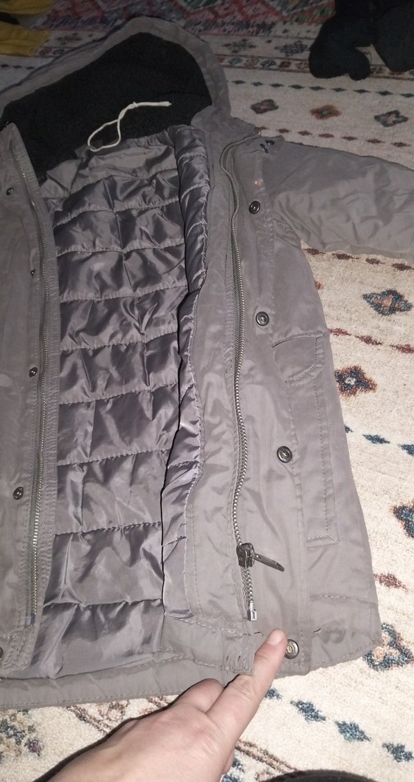 Gri Erkek Çocuk Kapüşonlu Mont - Görsel 3