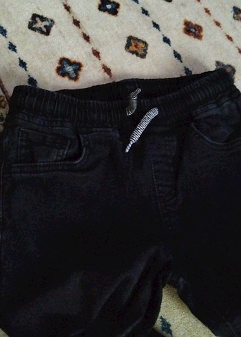 Siyah Erkek Çocuk Bol Kesim Kot Pantolon - Görsel 2