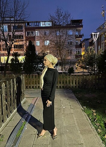 m Beden Depeli elbise abiye