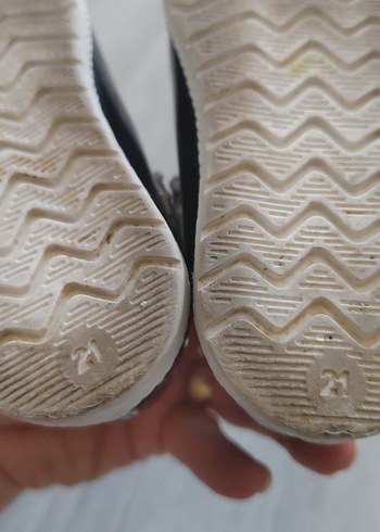 Kız Çocuk Siyah Tokalı Çiçekli Babet - Görsel 2