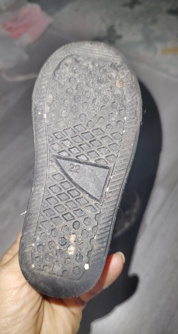 Kız Çocuk Pembe Desenli Cırt Cırtlı Spor Ayakkabı - Görsel 2