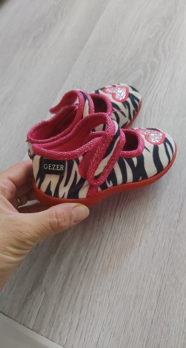 Kız çocuk ev ayakkabısı - Görsel 3