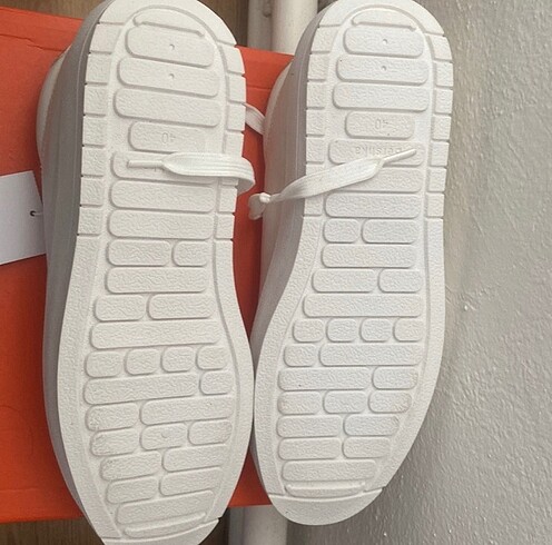 40 Beden beyaz Renk bershka kadın sıfır ayakkabı