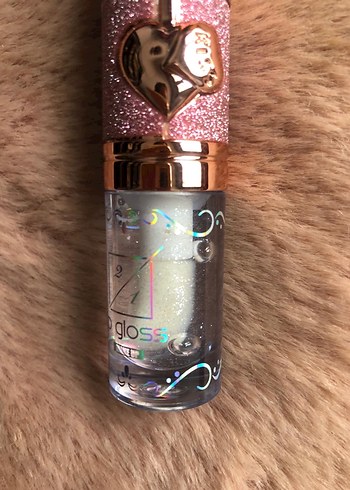 Miss royal çift taraflı dudak parlatıcı no 2 - Görsel 6