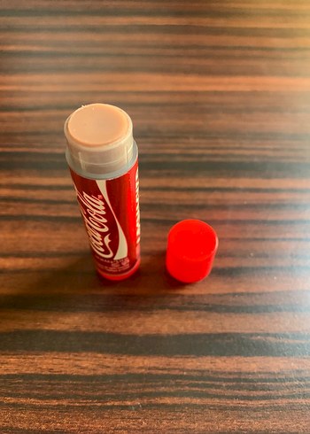 Lip smacker coca cola dudak balm - Görsel 4