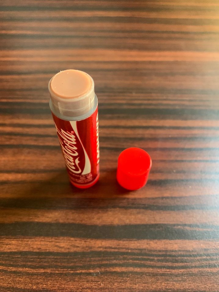 Lip smacker coca cola dudak balm - Görsel 4
