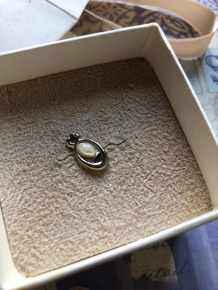 Yargıcı incili oval charm - Görsel 2