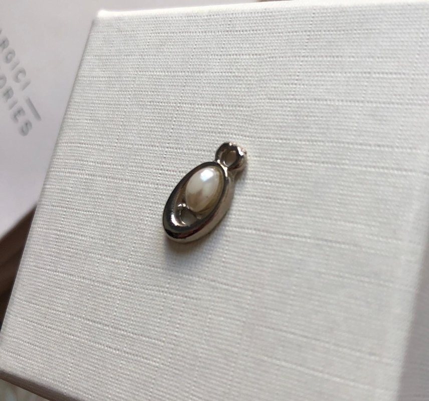 Yargıcı incili oval charm - Görsel 3